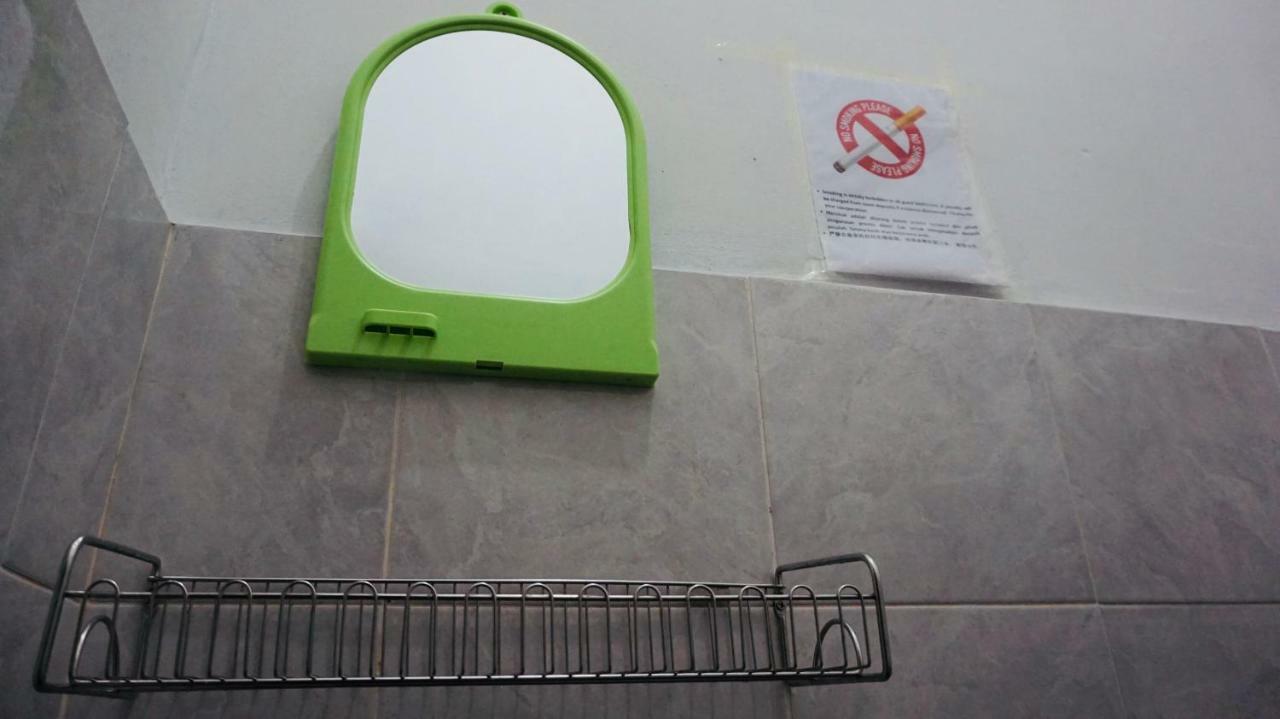 Jiaxin Hostel Ulu Tiram Dış mekan fotoğraf